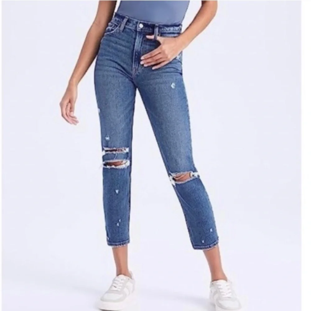 Abercrombie 4 Short (27) Mom High Rise Jeans Distressed Women’s Fray Hems